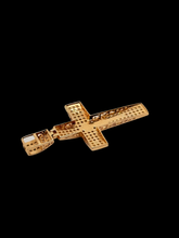 14KT YELLOW GOLD CUBIC ZIRCONIA CROSS PENDANT